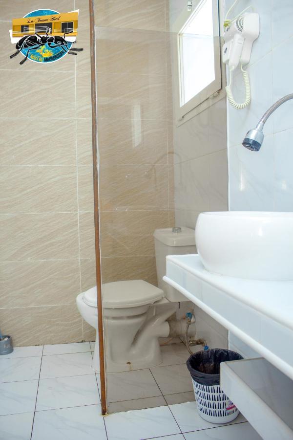 La Fourmi Hotel นูซีเบ ภายนอก รูปภาพ